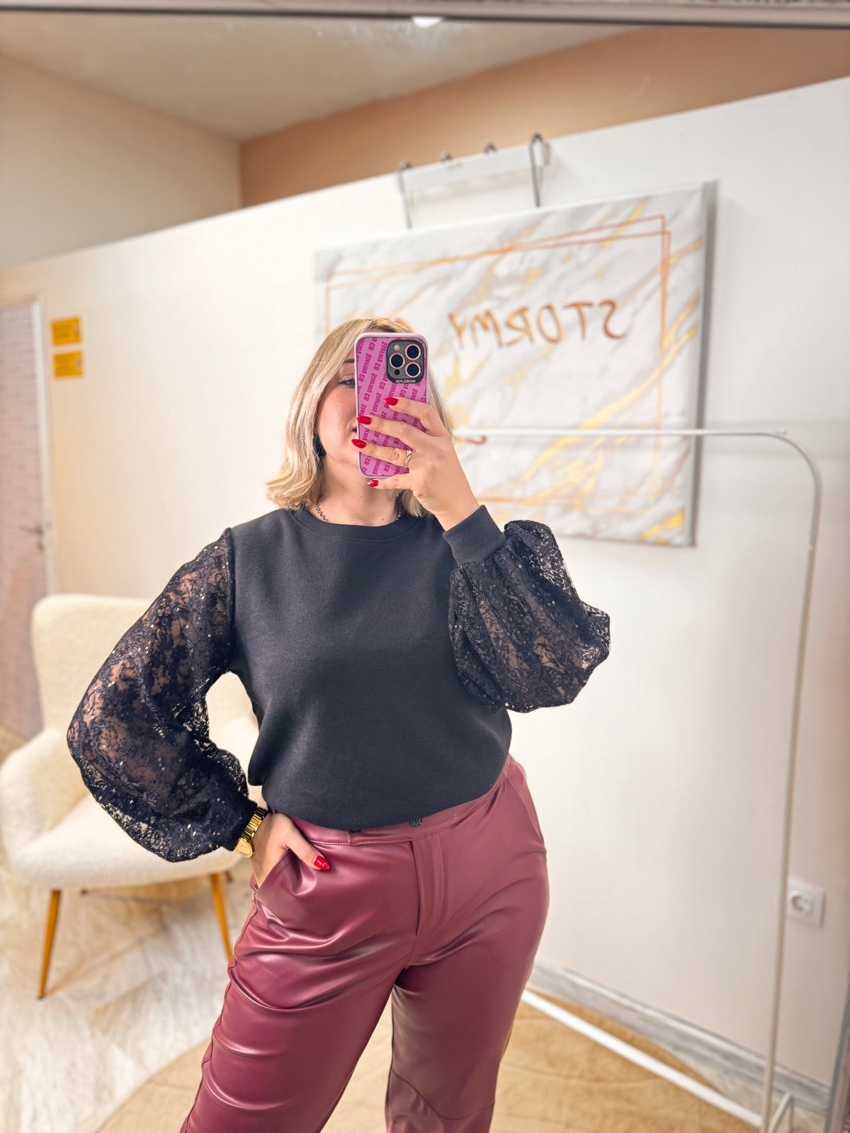 Kylie Strass Knit