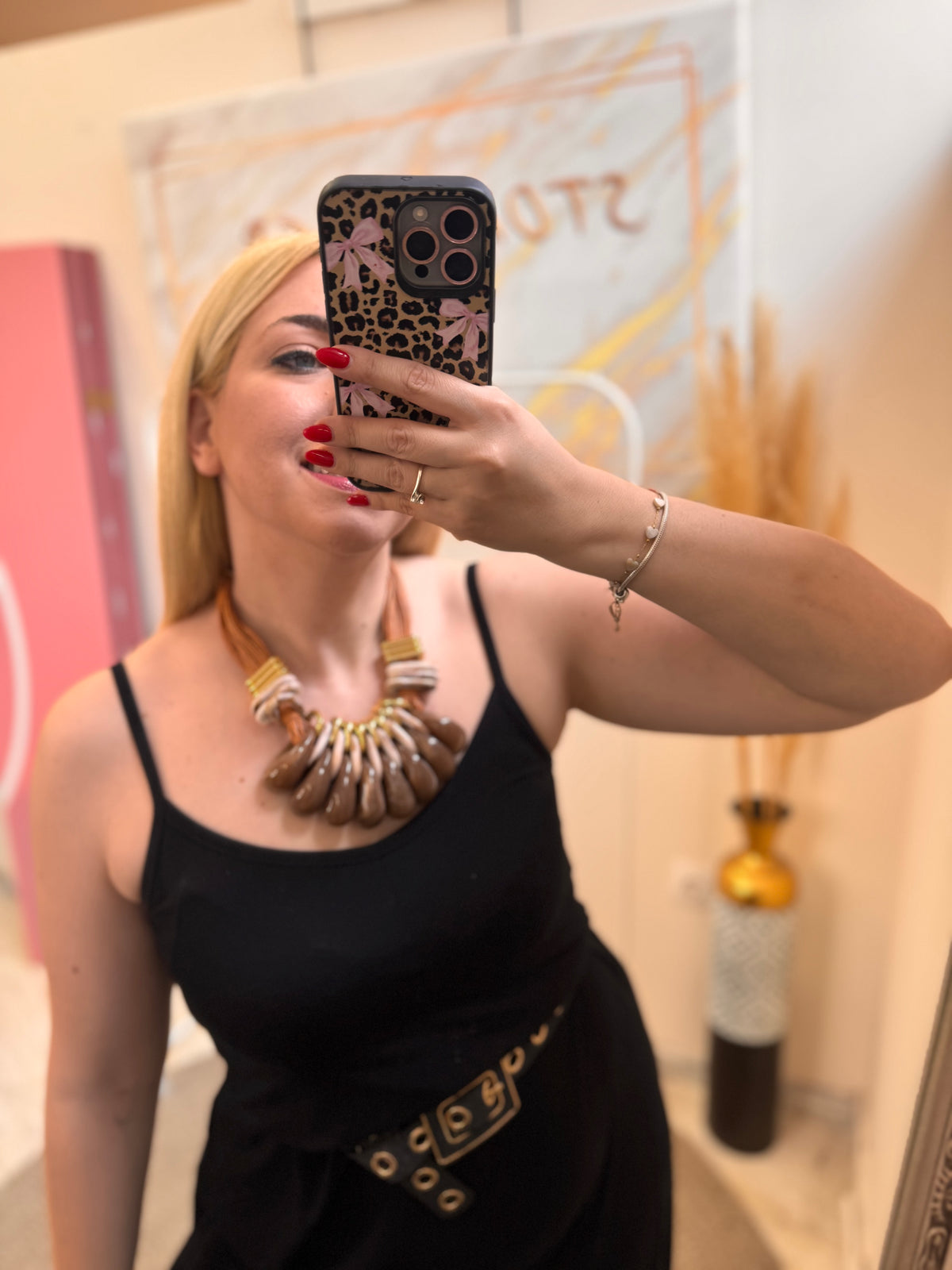 Mary Necklace