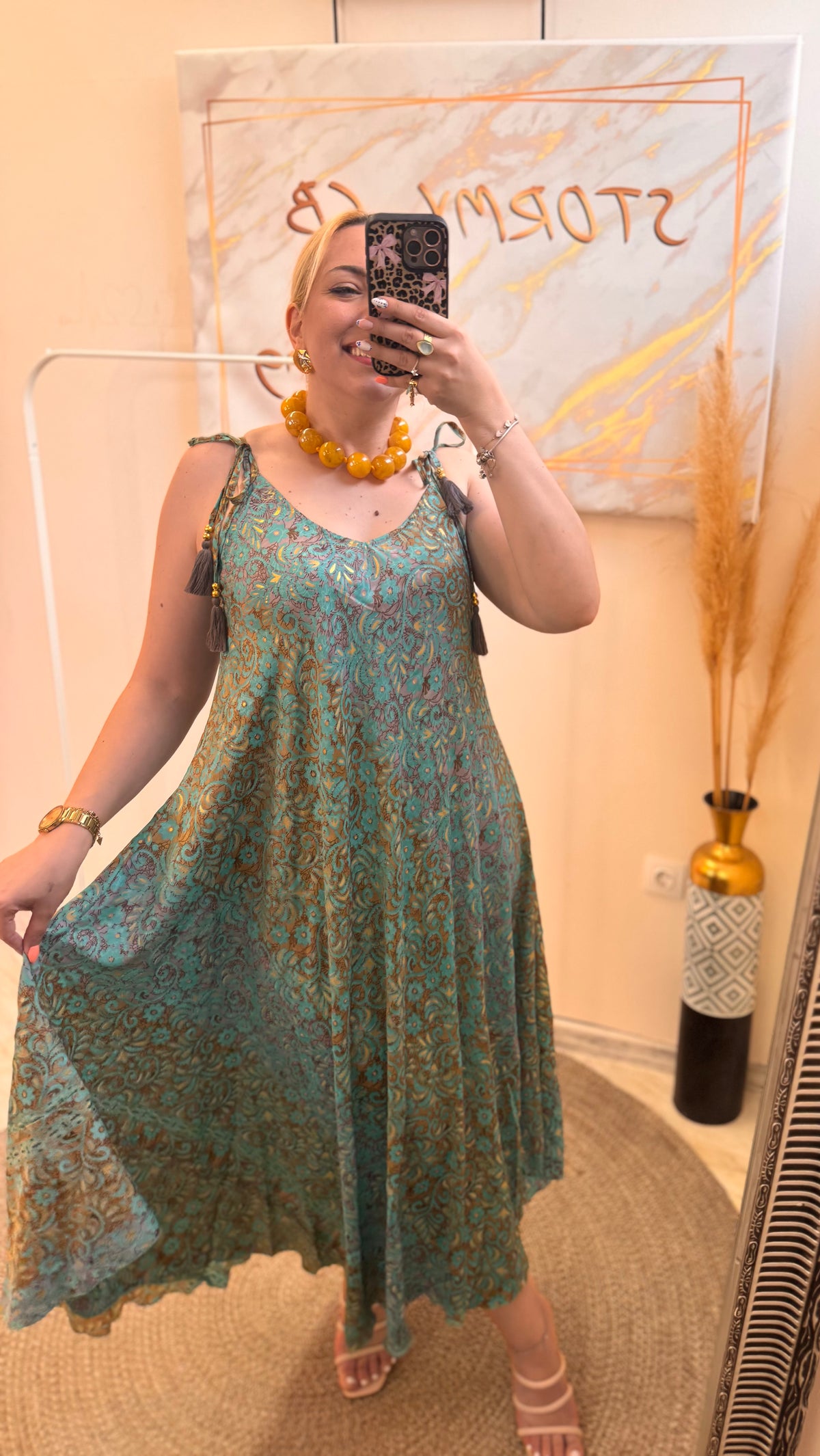 Magic Dress