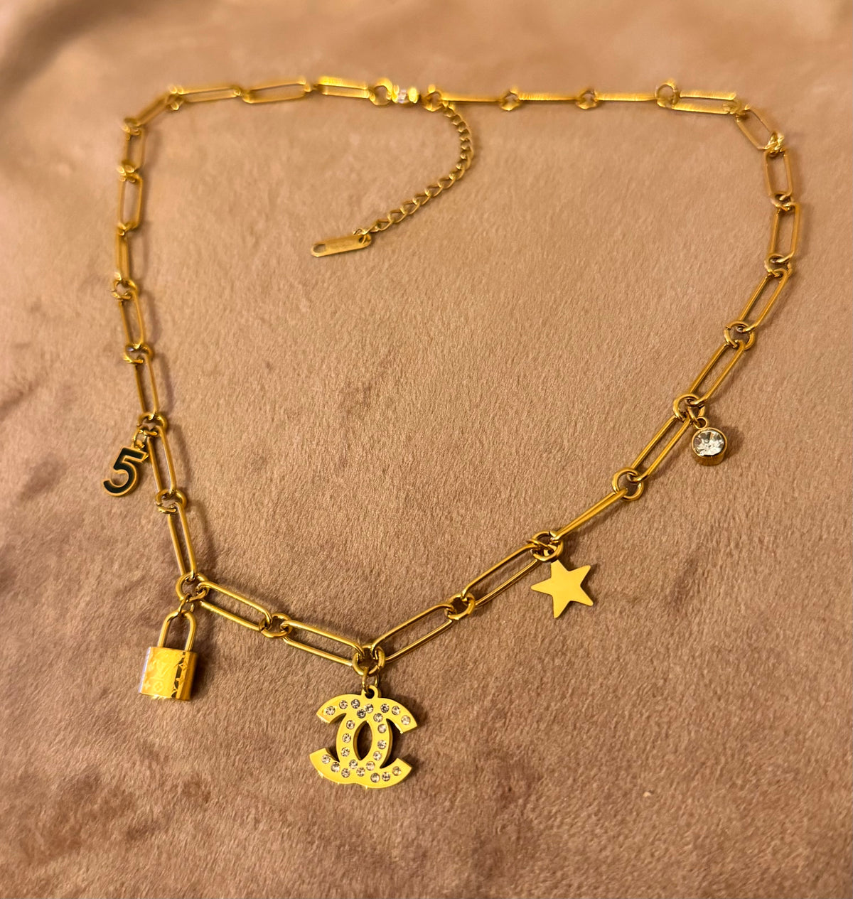 No5 Necklace