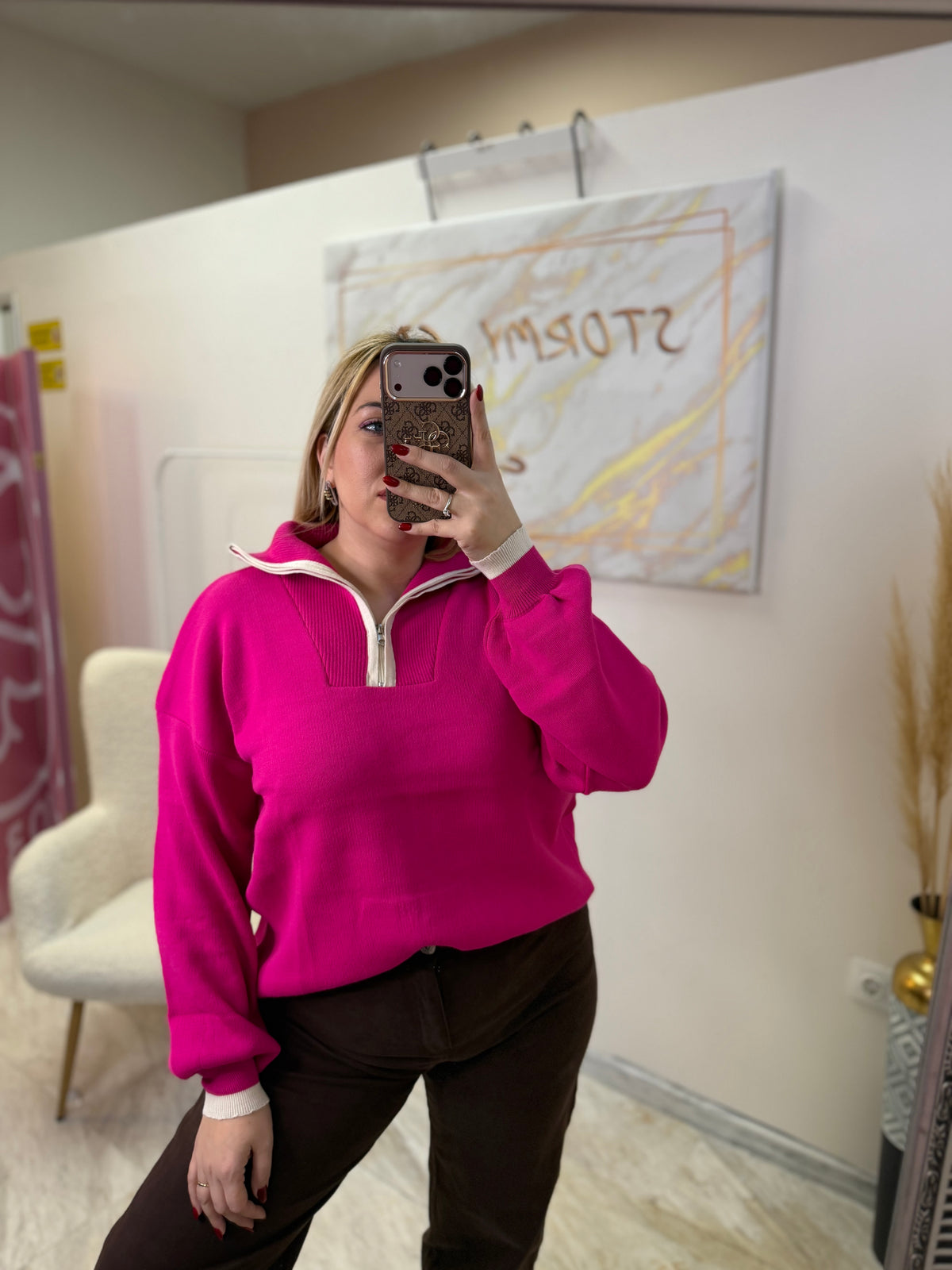 Majestic Pullover
