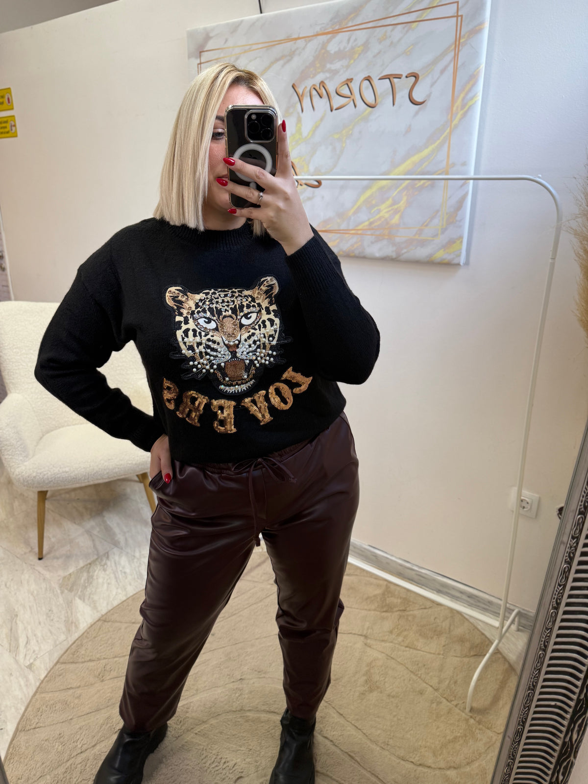 Lion Strass Knit