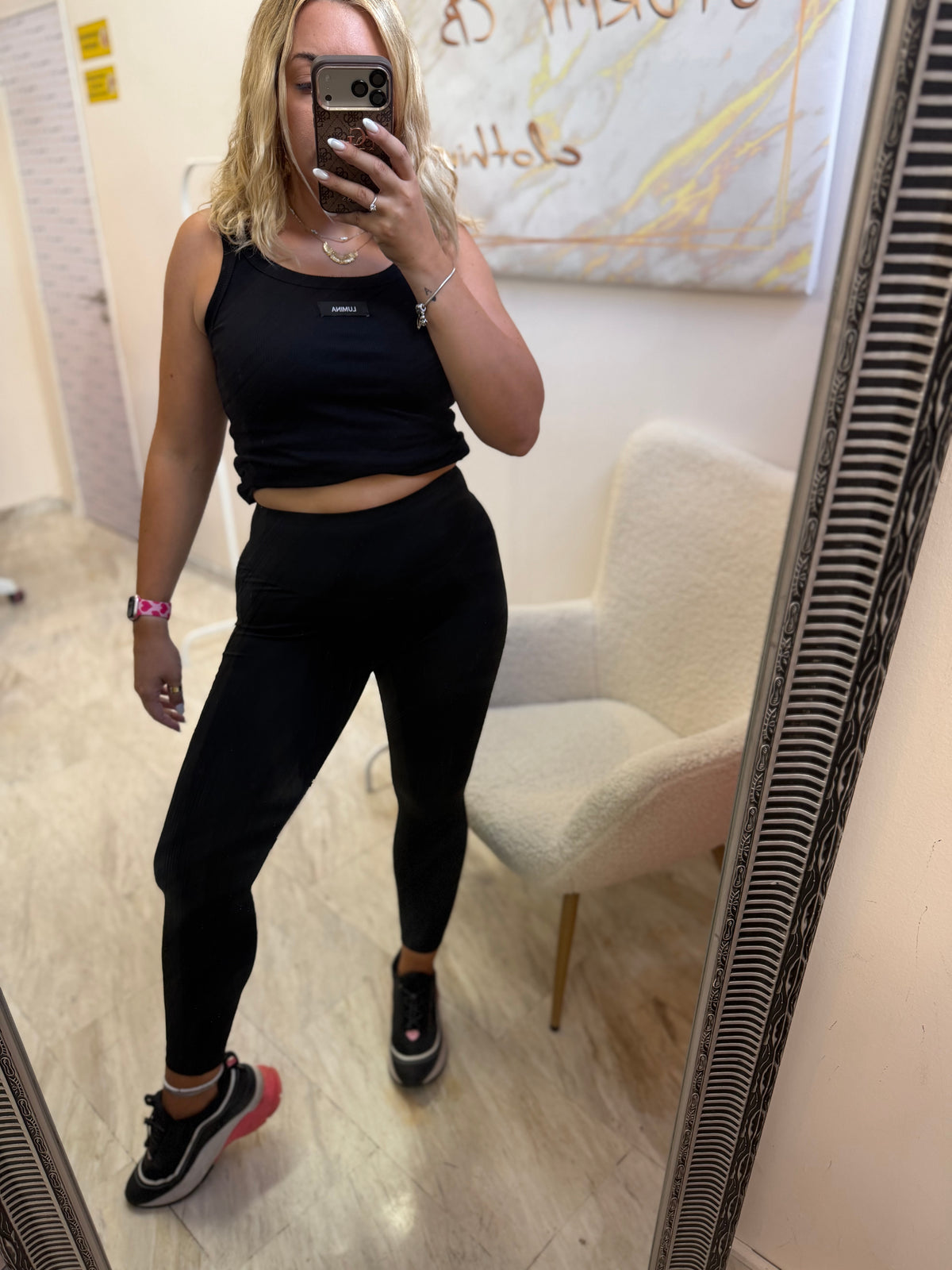 Κολάν Curves