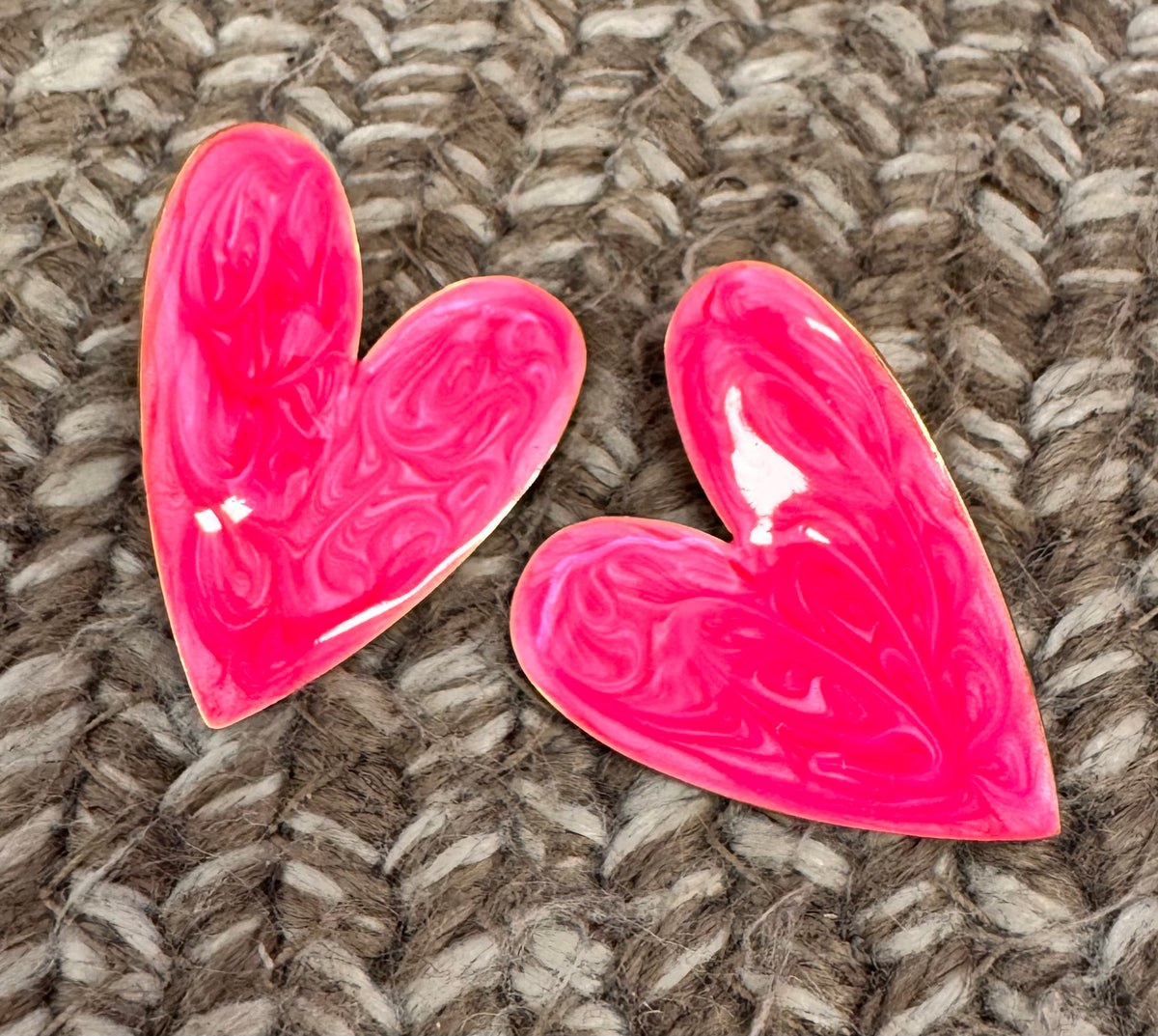 Love Earrings Bubblegum