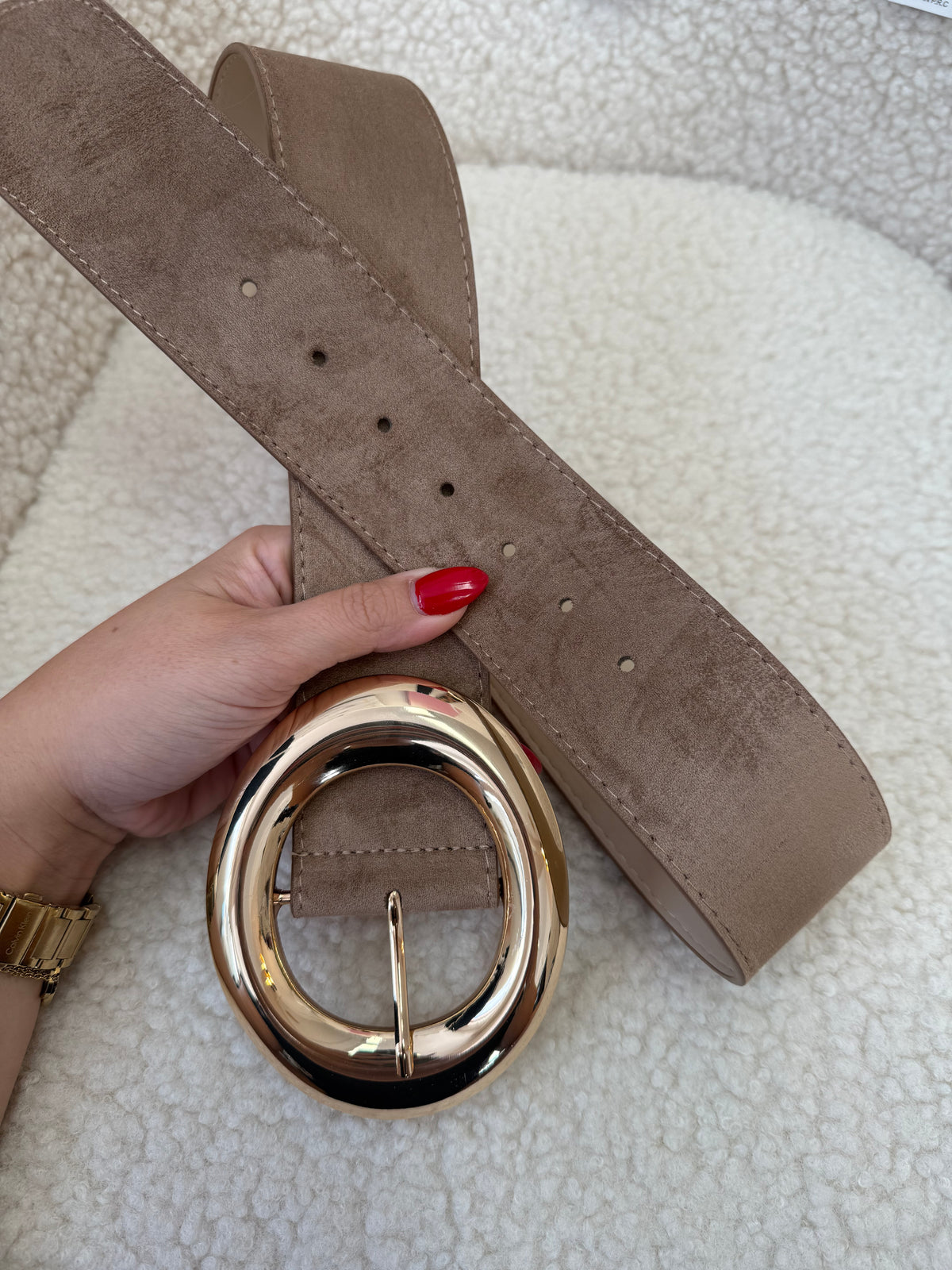 Niki Belt