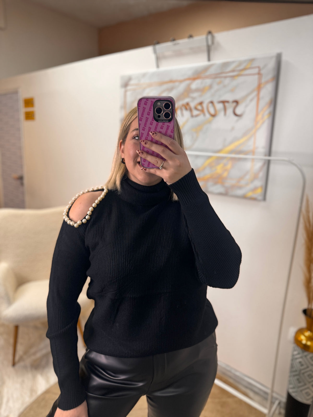 Monochrome Pearl Knit