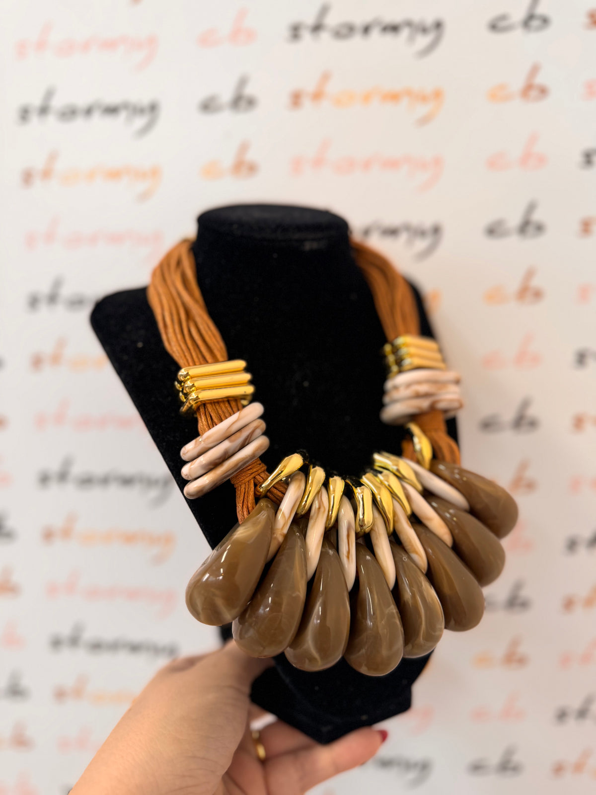 Mary Necklace
