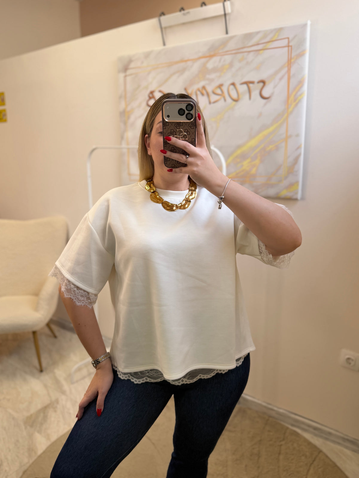 Bella T-Shirt