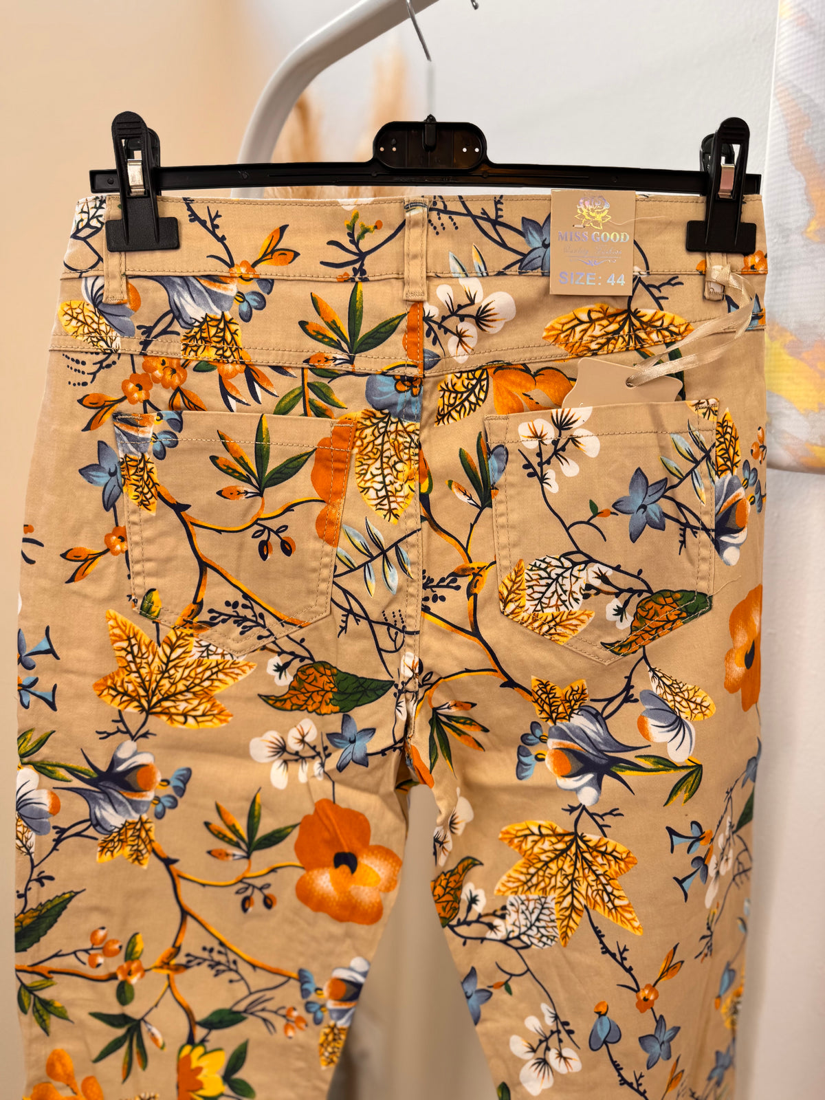 Floral Beige-Plus Size Pant