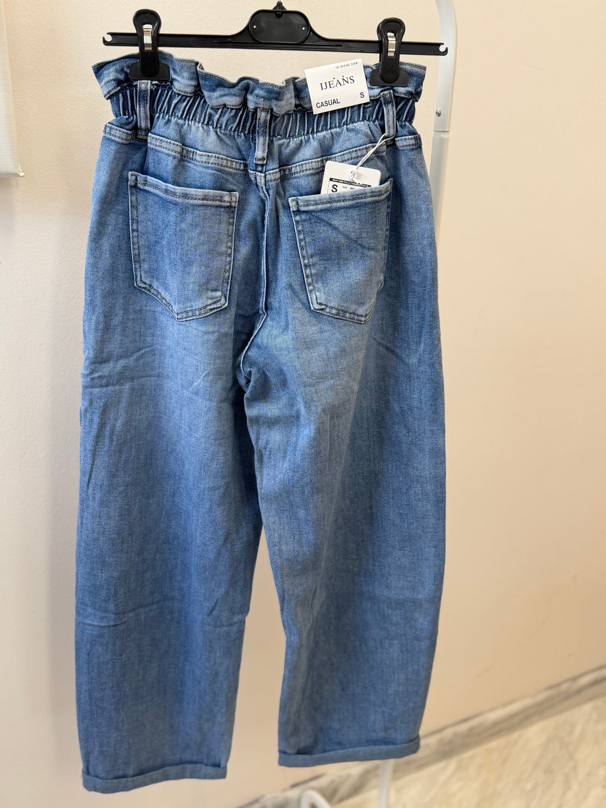 Barrel Jean