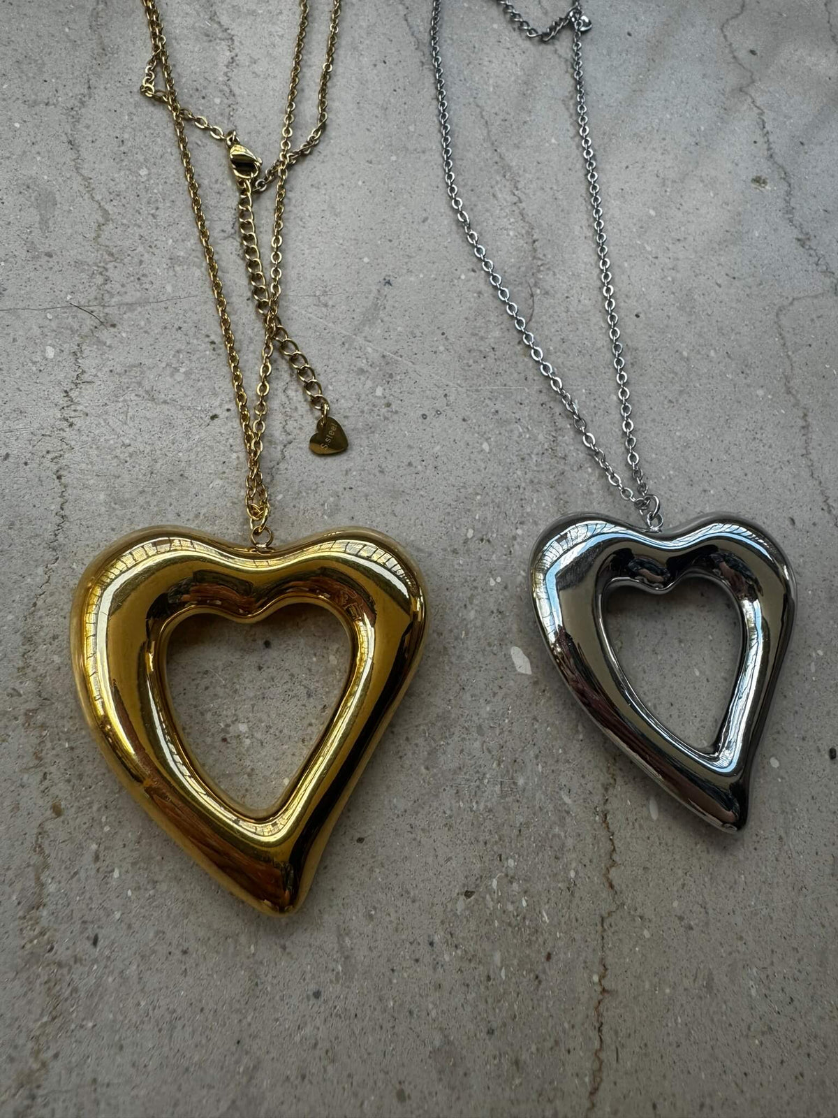 HEART NECKLACE