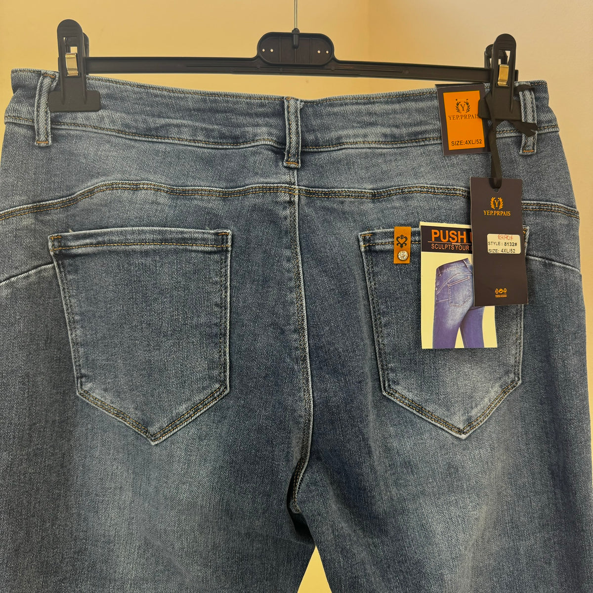 PUSH UP JEAN PLUS SIZE