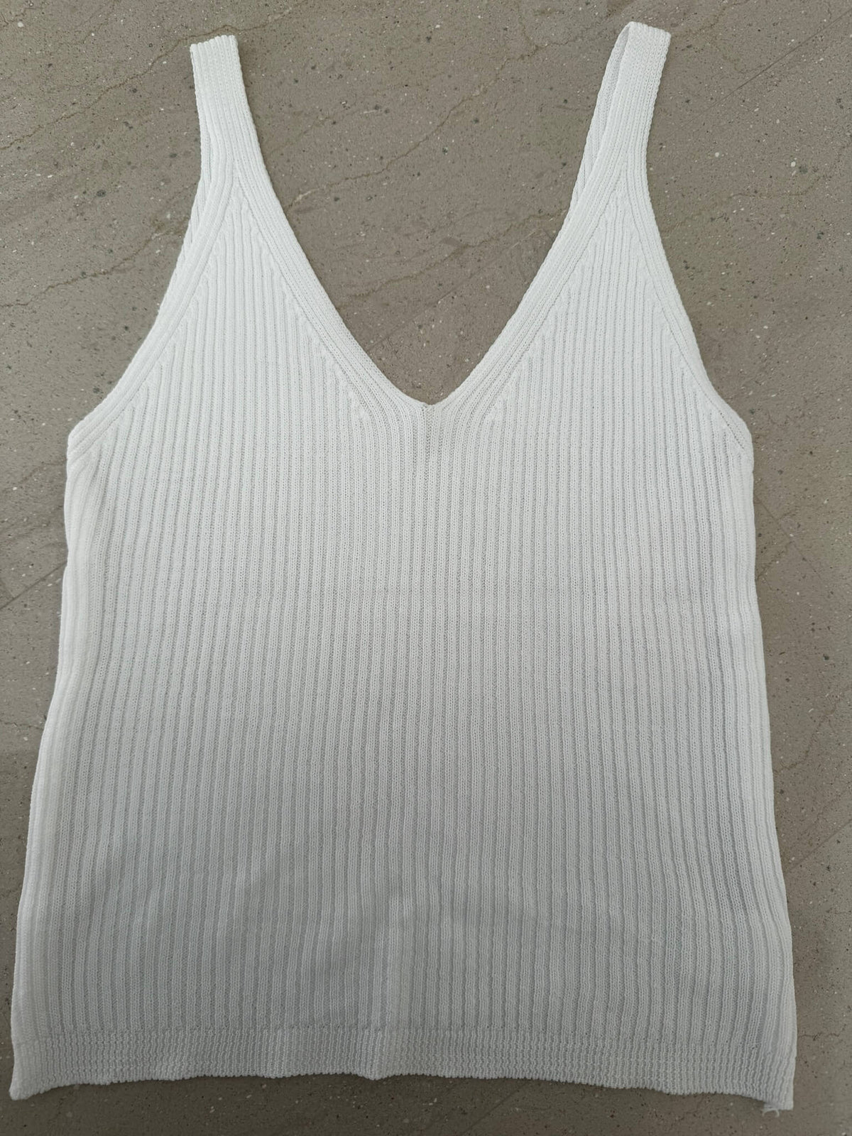ΒΑSIC RIP CROP TOP
